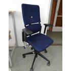 Steelcase Please V2 görgős munkaszék GE-34 Steelcase Please V2 görgős munkaszék GE-34