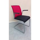 Steelcase szánkótalpas vendégszék MC-02 Steelcase szánkótalpas vendégszék MC-02