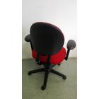 Steelcase Criterion görgős munkaszék SCJ-024 Steelcase Criterion görgős munkaszék SCJ-024