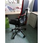 Steelcase Please V2 görgős munkaszék DI-04 Steelcase Please V2 görgős munkaszék DI-04
