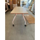 Kép 2/4 - Asztal Fr-318