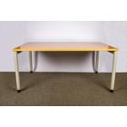 Kép 1/3 - Steelcase Vitesse asztal GEO-23