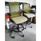 Steelcase Think görgős emelhető bárszék OR-22 Steelcase Think görgős emelhető bárszék OR-22