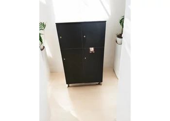 Locker Fr-237