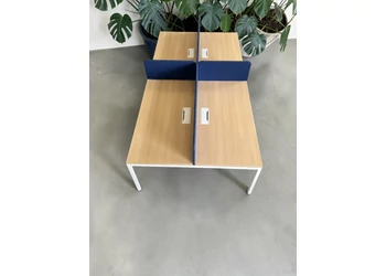 4-es bench Fr-he1