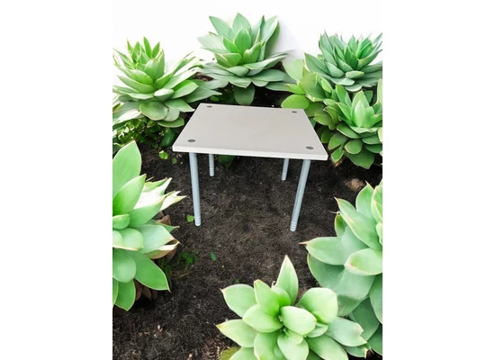 Tárgyaló asztal Fr-183