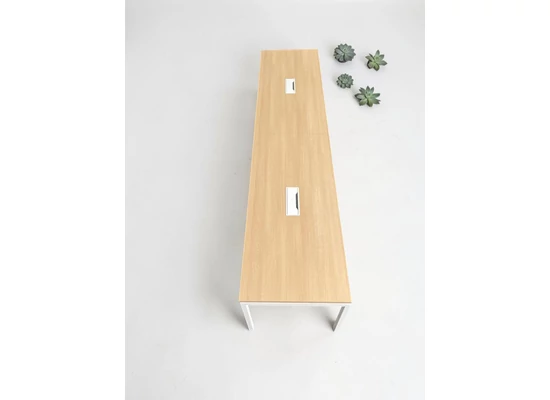 Bench tárgyaló Fr-he3