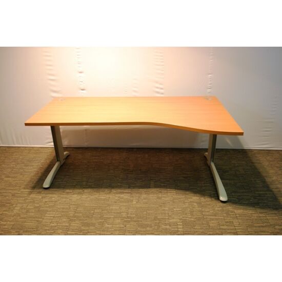 Steelcase  DOUE asztal GEO-03