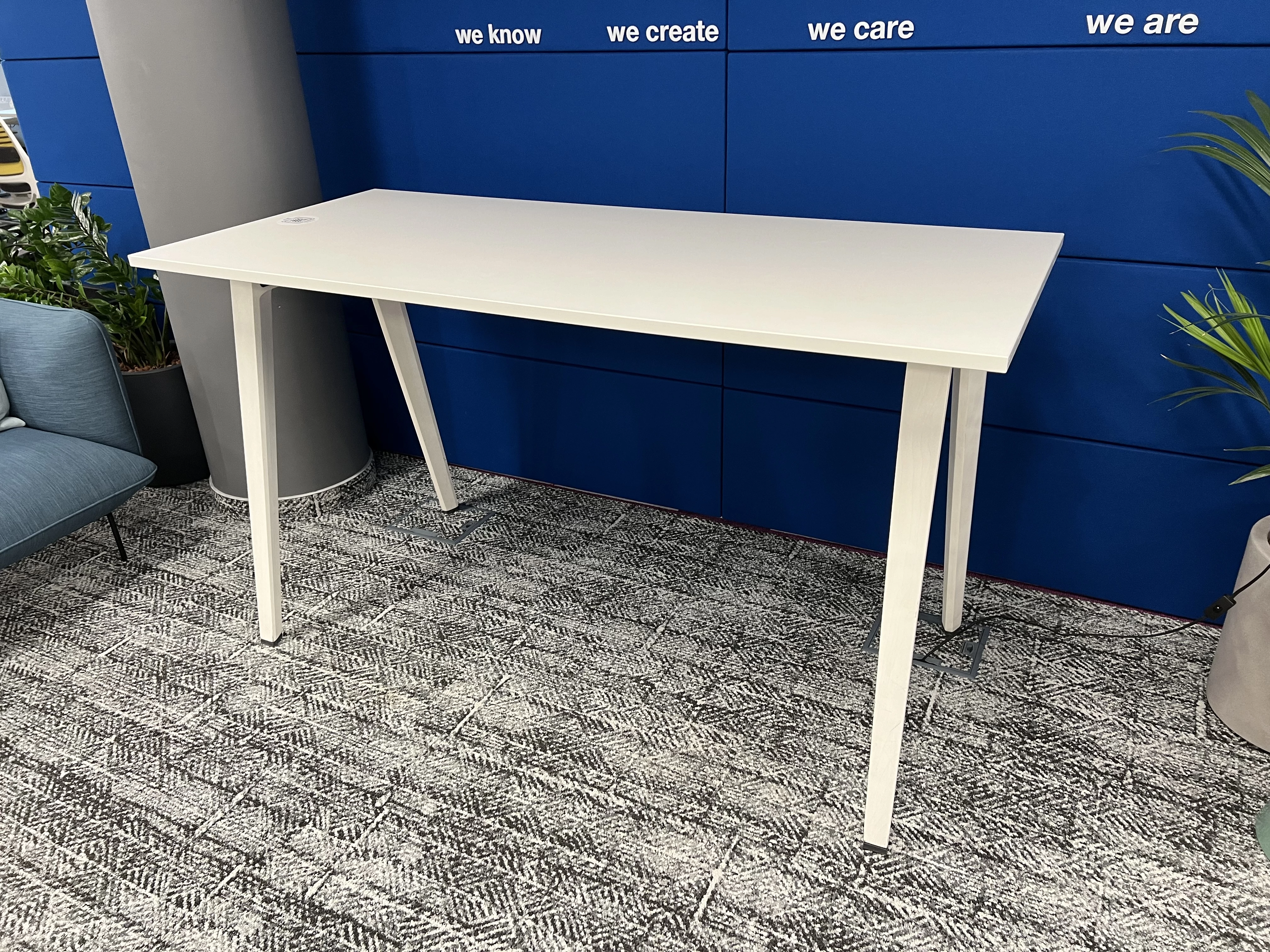 Steelcase B'Free magas asztal  Blue-8168